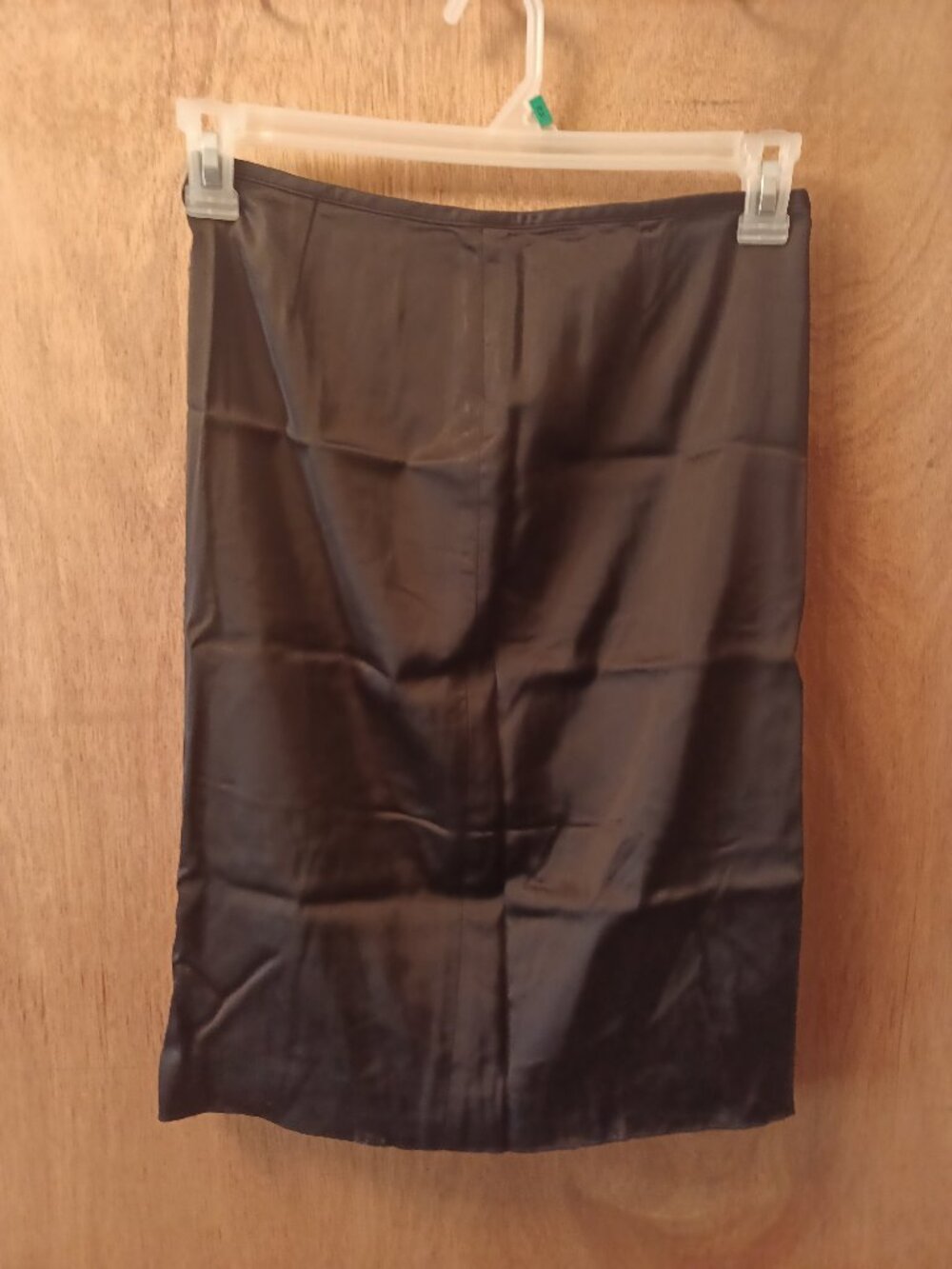 |White House Black Market Women's Skirt Black Straight
